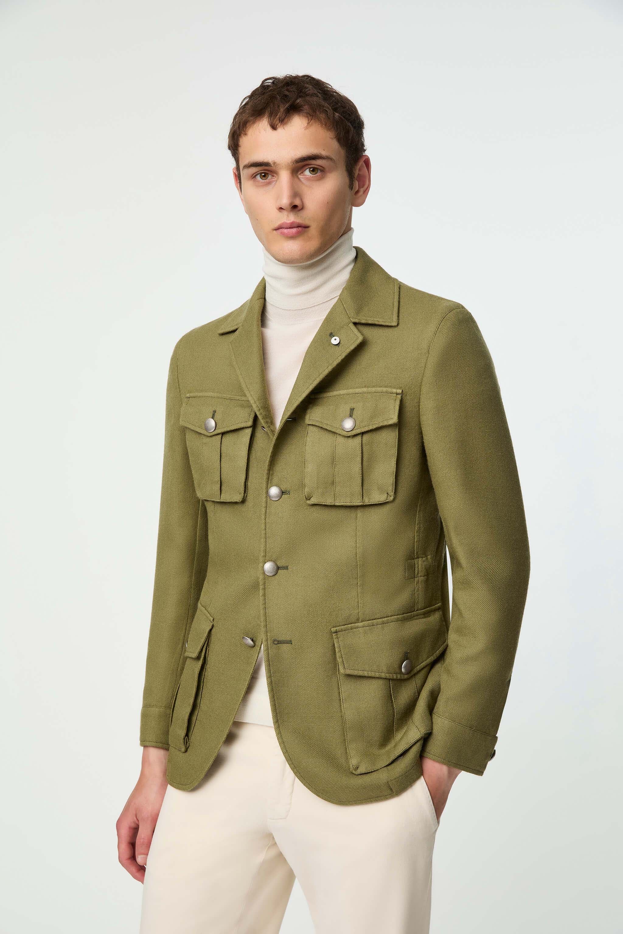 Garment-dyed SAHARA jacket in olive green