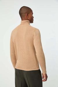 Cashmere turtleneck in beige beige