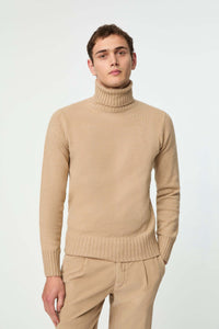 Beige turtleneck beige