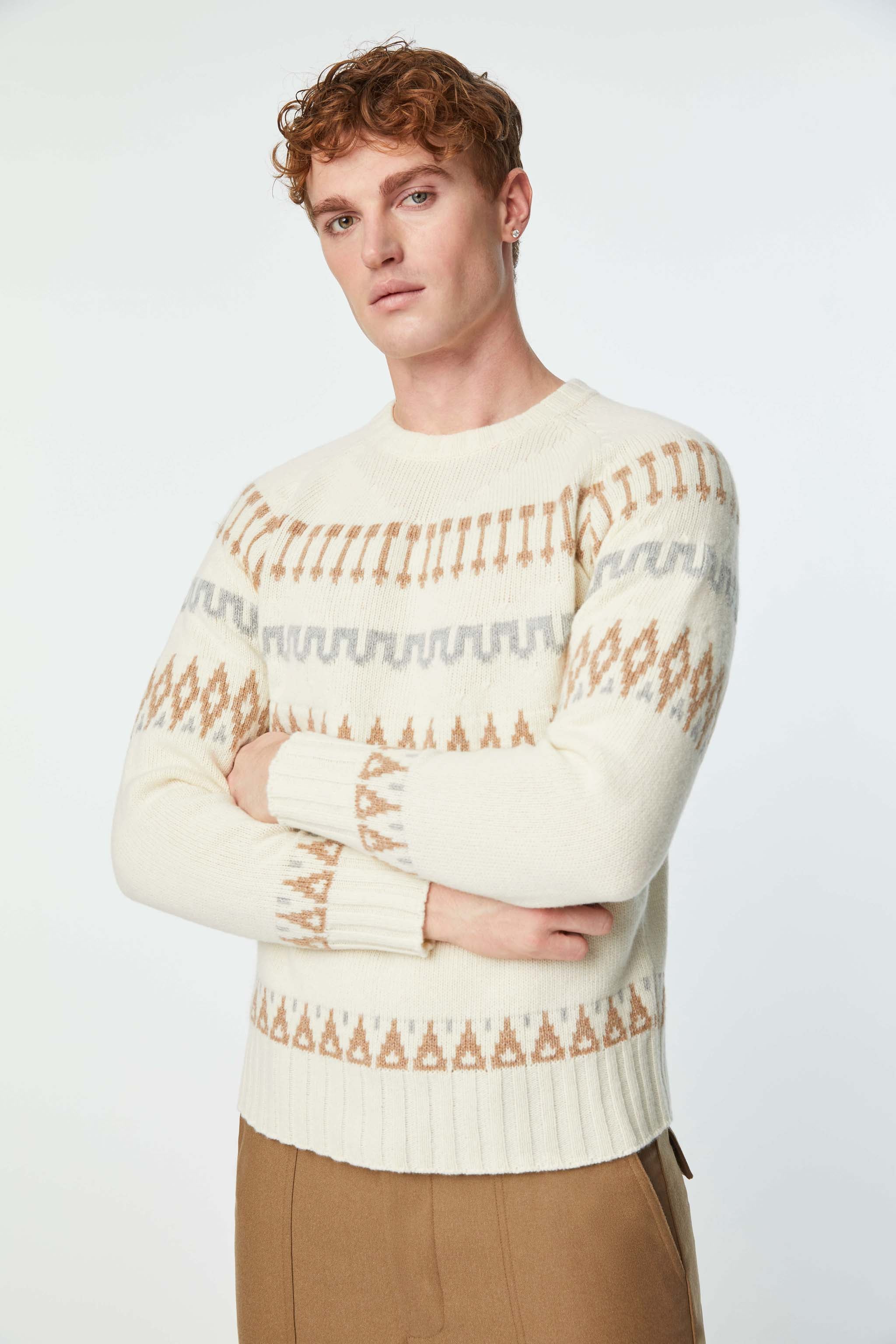 Nordic-style crewneck off-white