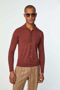 Ultralight shirt-sweater in burgundy bordeaux