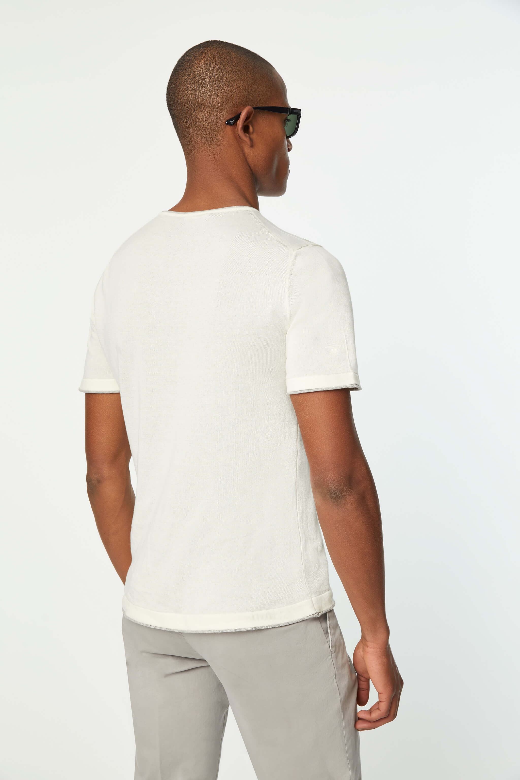 Short-sleeved shirt with contrasting details in White