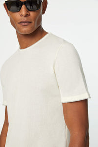 Short-sleeved shirt with contrasting details in white white