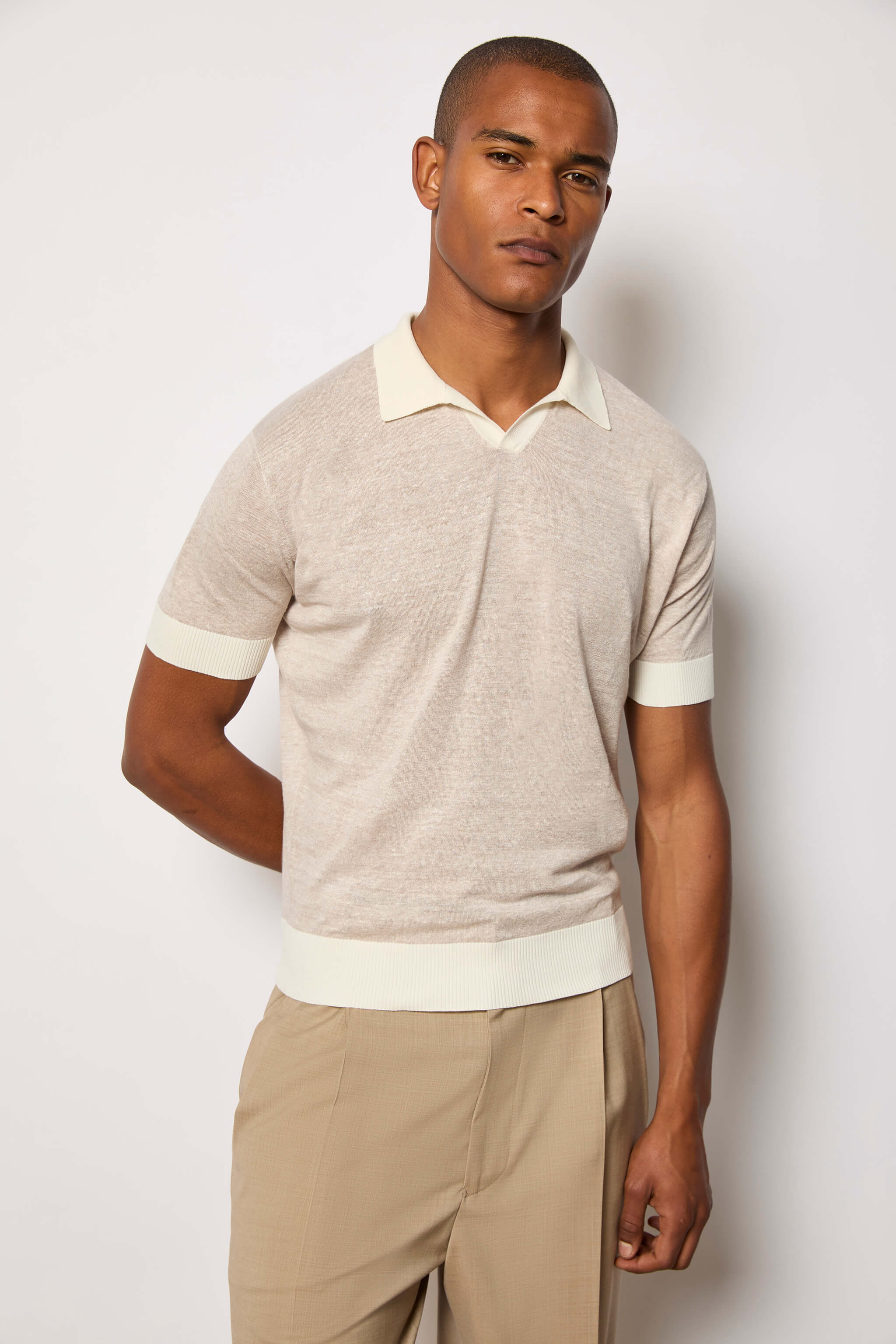 Short-sleeve polo shirt