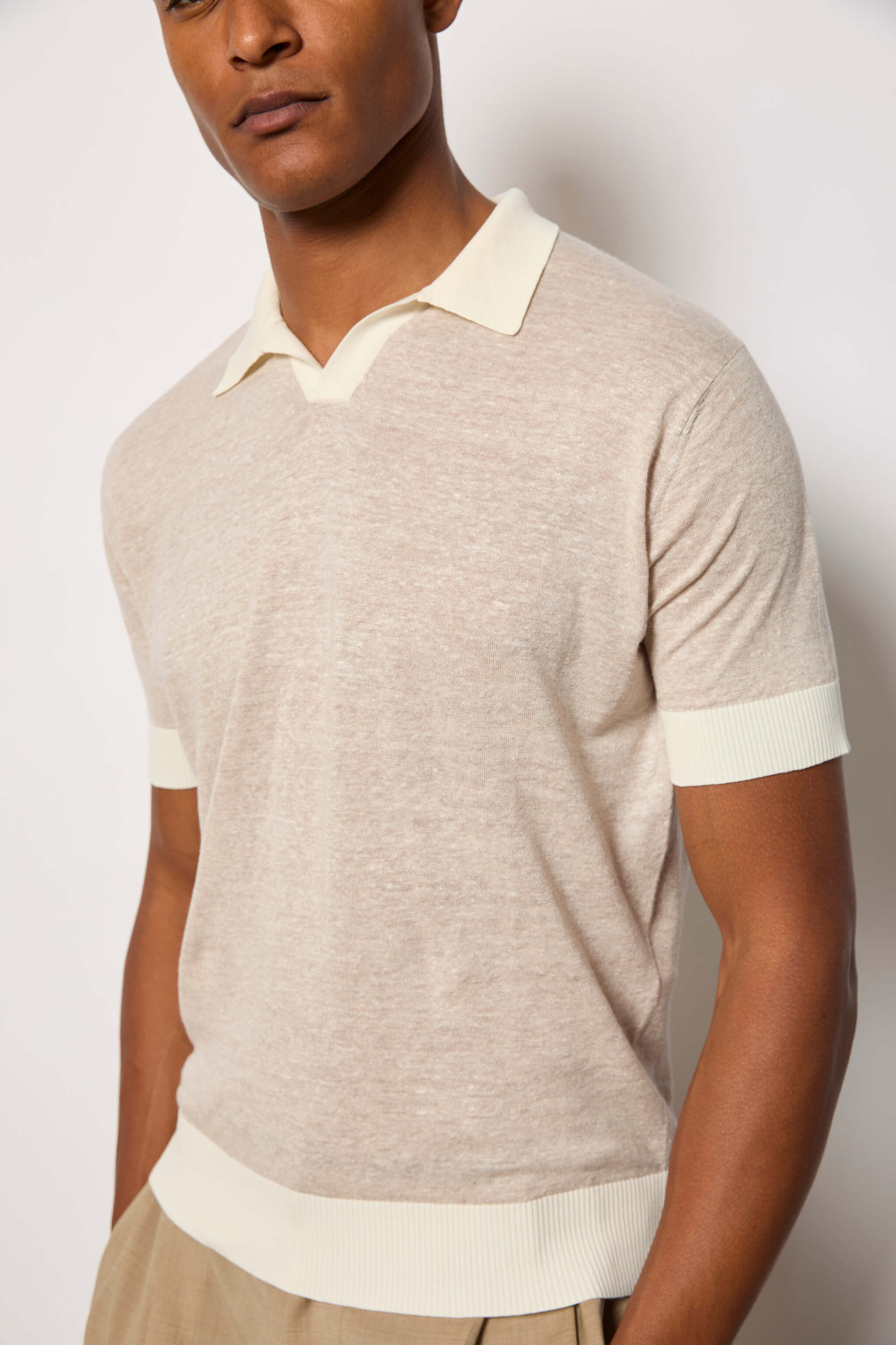 Short-sleeve polo shirt