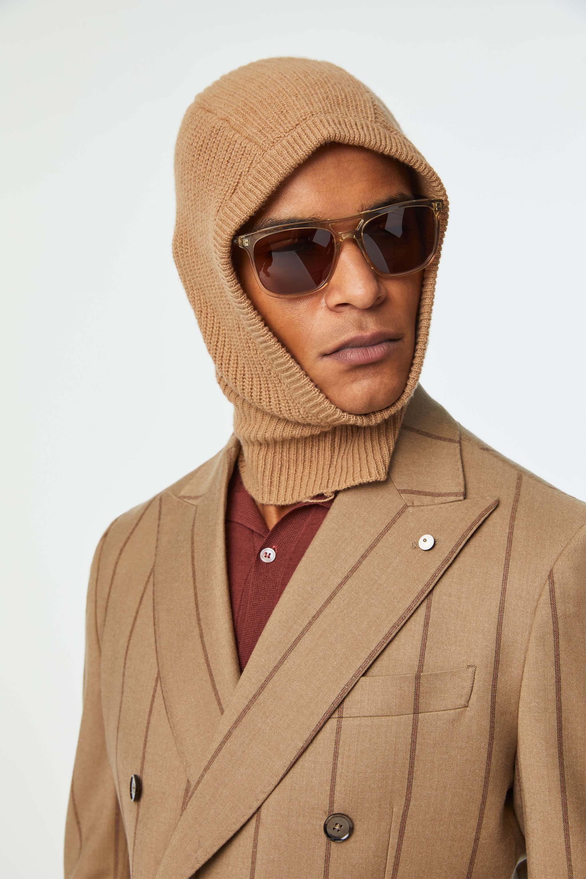 Ribbed balaclava in hazelnut