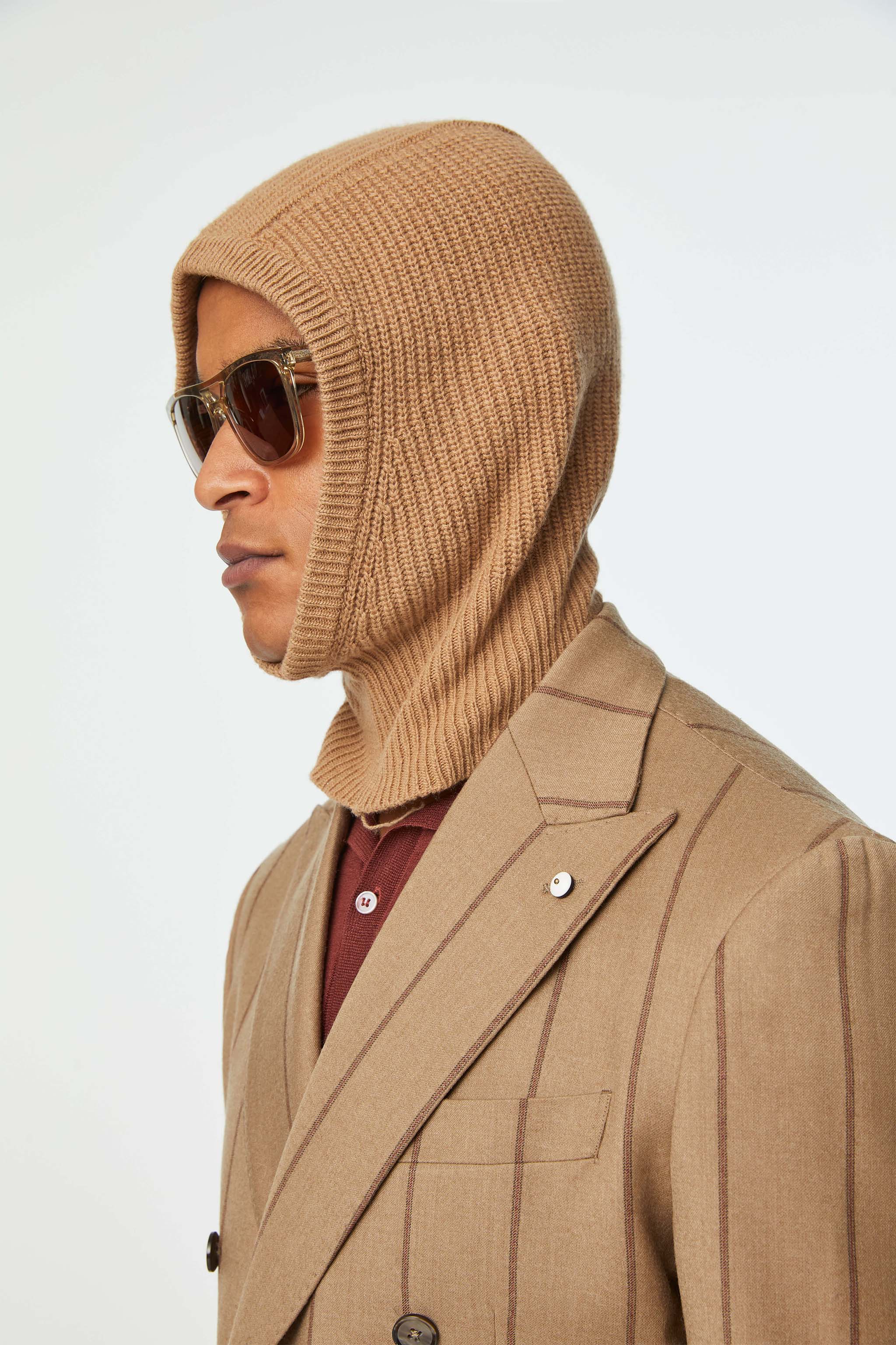 Ribbed balaclava in hazelnut