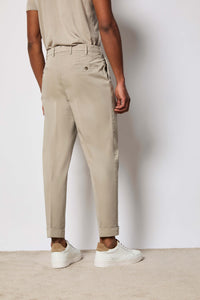 Garment-dyed miles pants beige