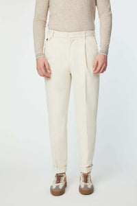 Garment-dyed miles pants in white white