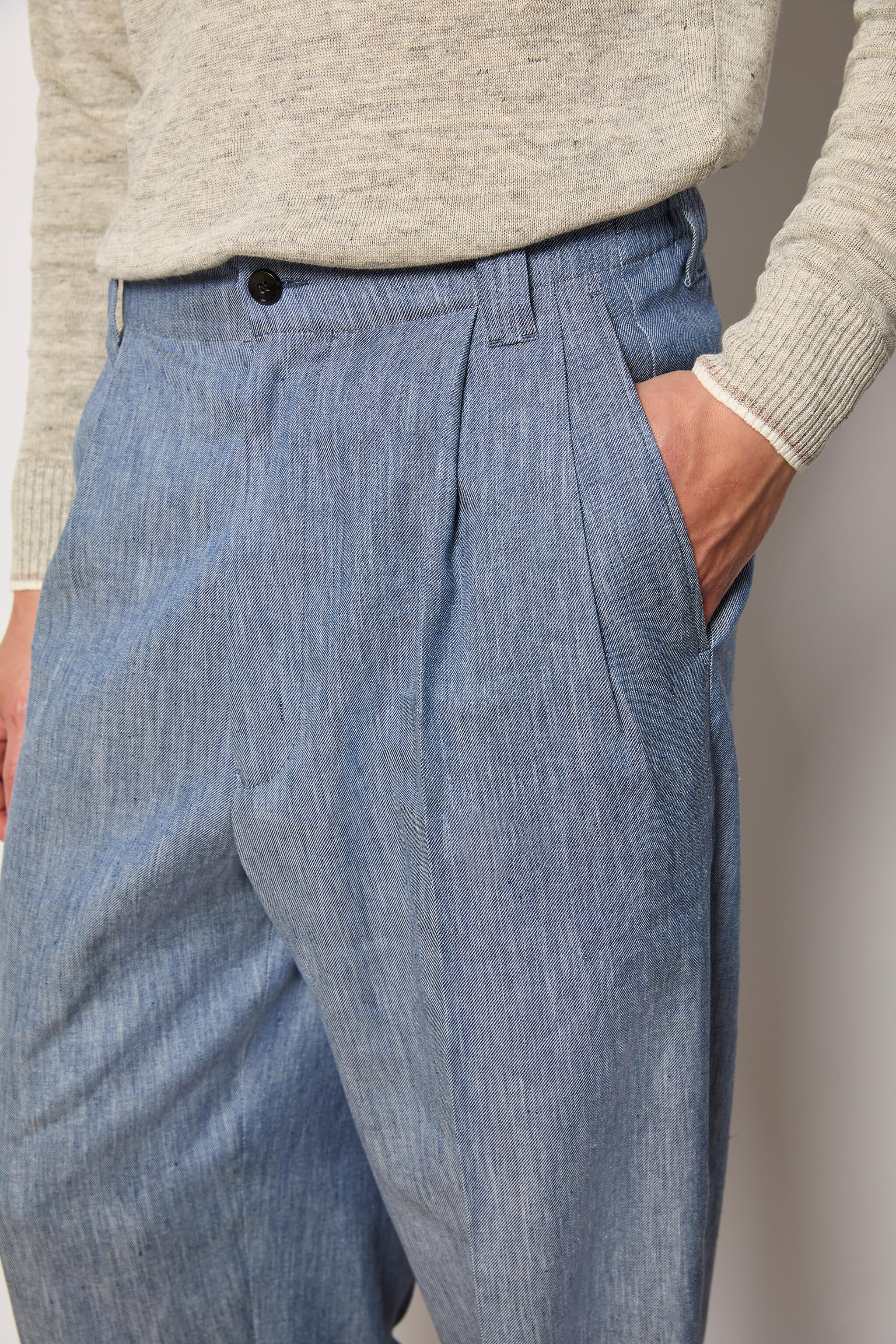 MARK pants untreated - powder blue