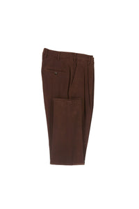 Garment-dyed muddy pants in brown brown