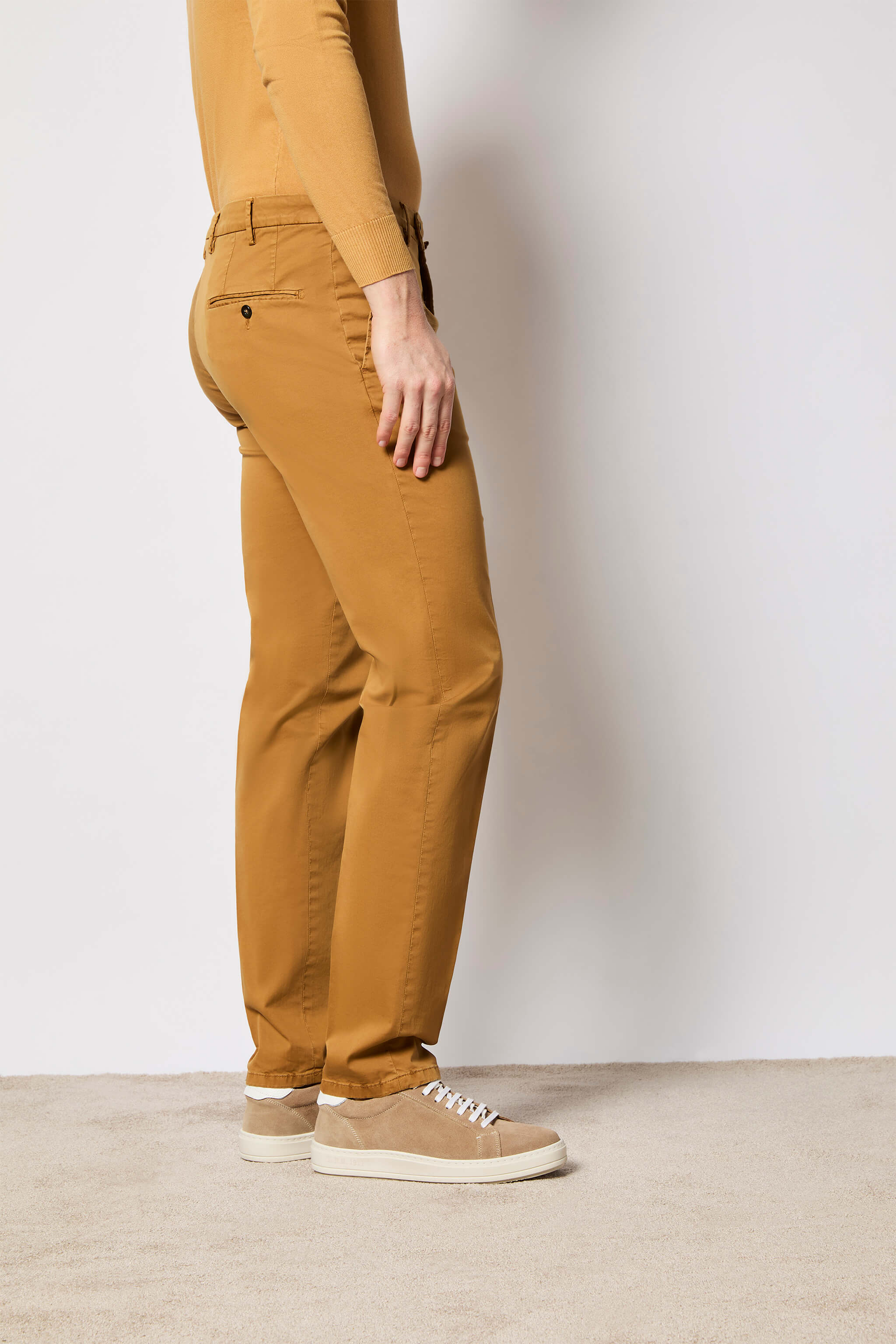 Pantalone ELTON tinto capo ocra