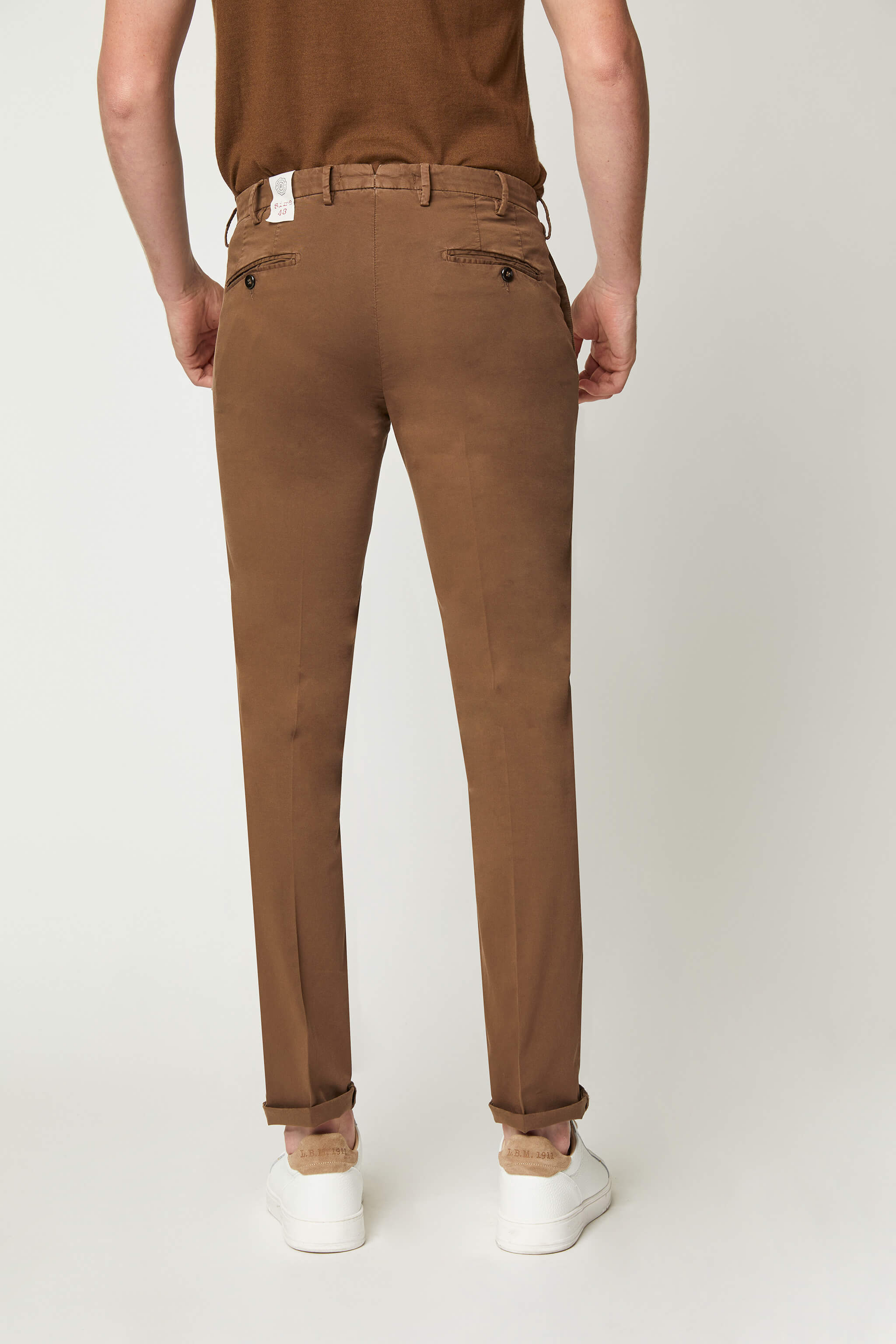 Garment-dyed FREDDIE pants in Brown