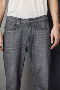 5 pocket baggy jeans in gray black